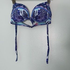 Victoria’s Secret bikini